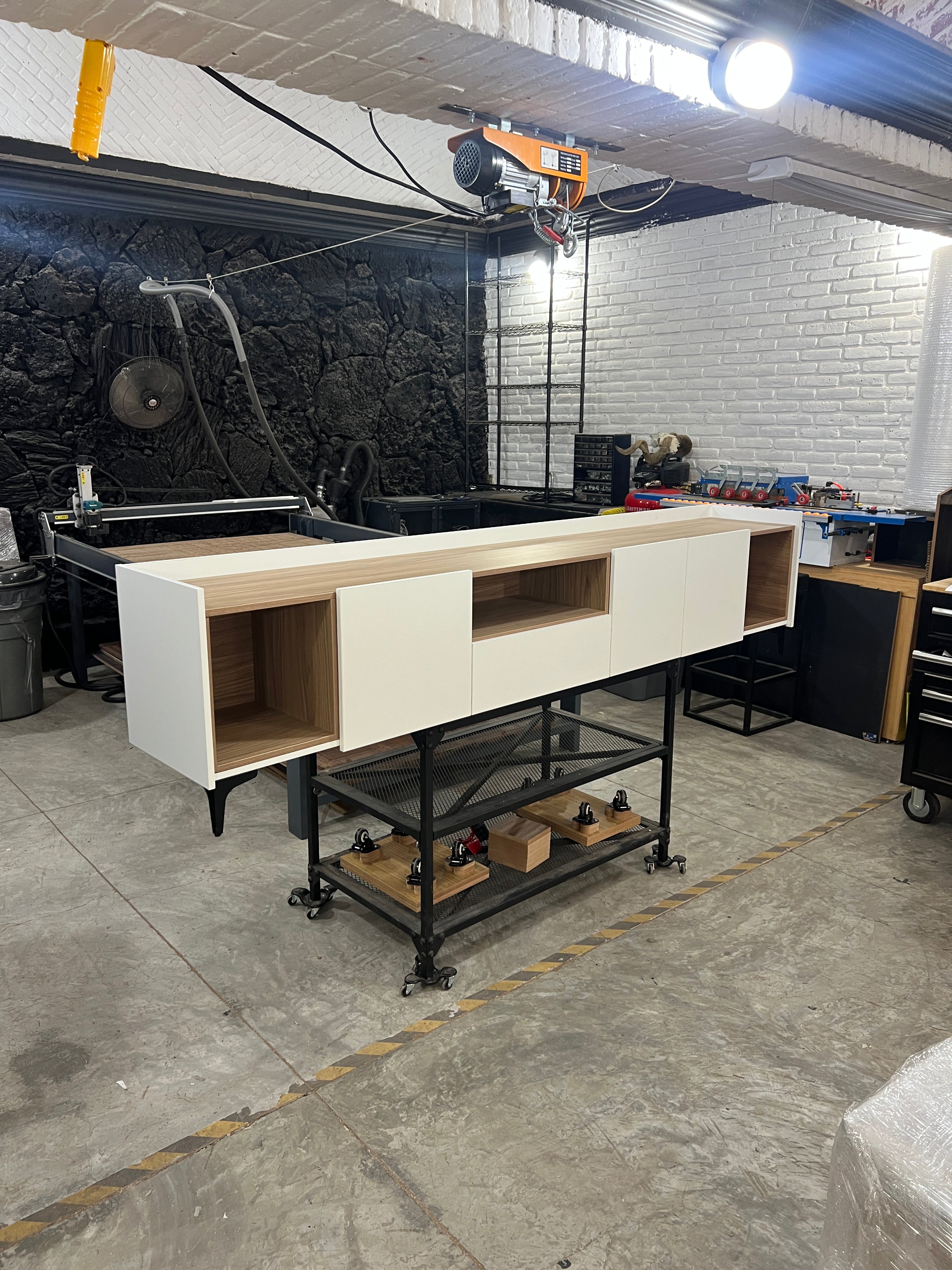 Mueble fabricado por USTUDIO