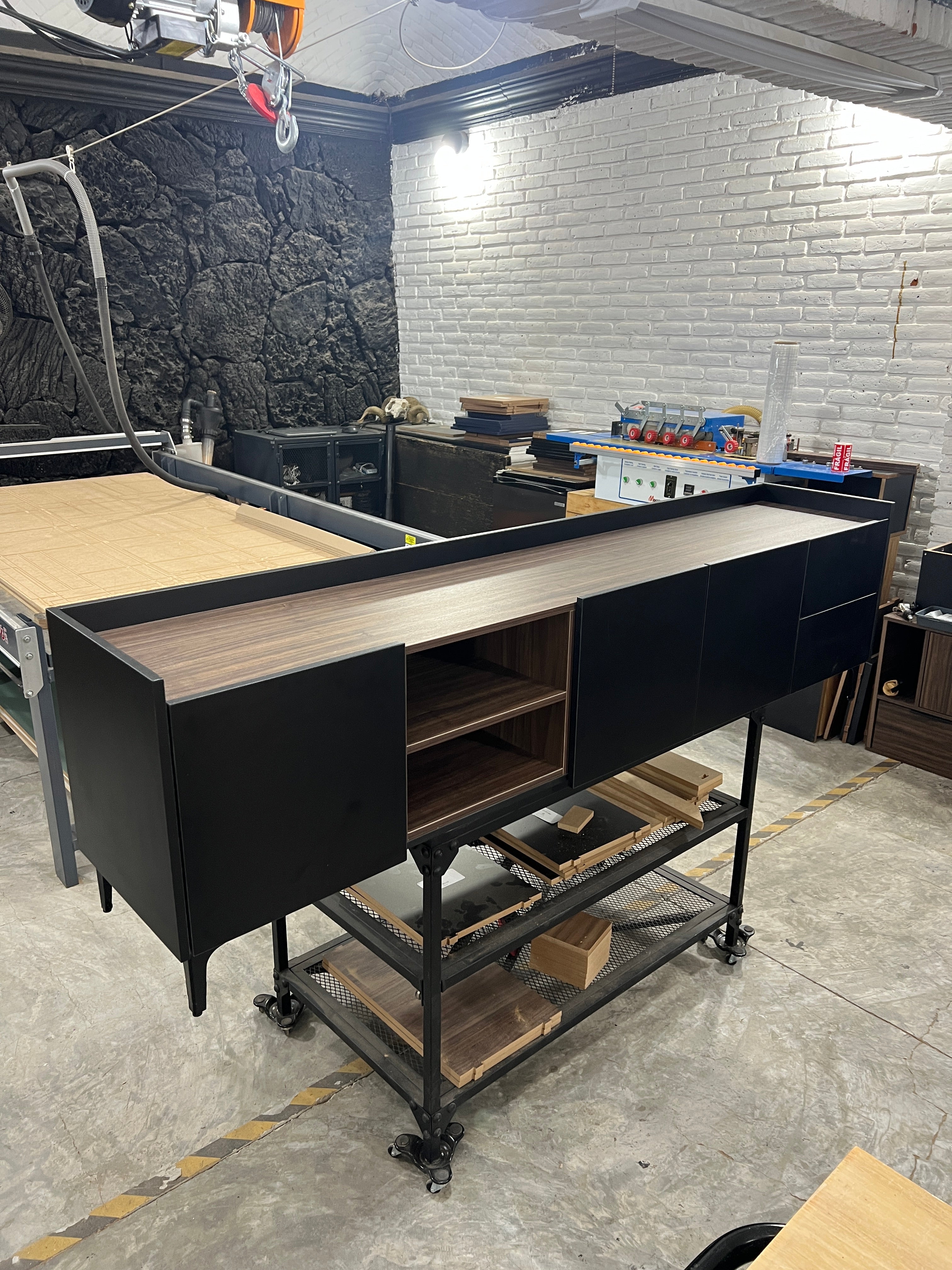 Mueble fabricado por USTUDIO