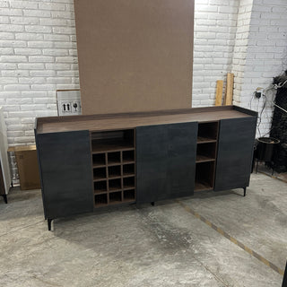 Mueble fabricado por USTUDIO