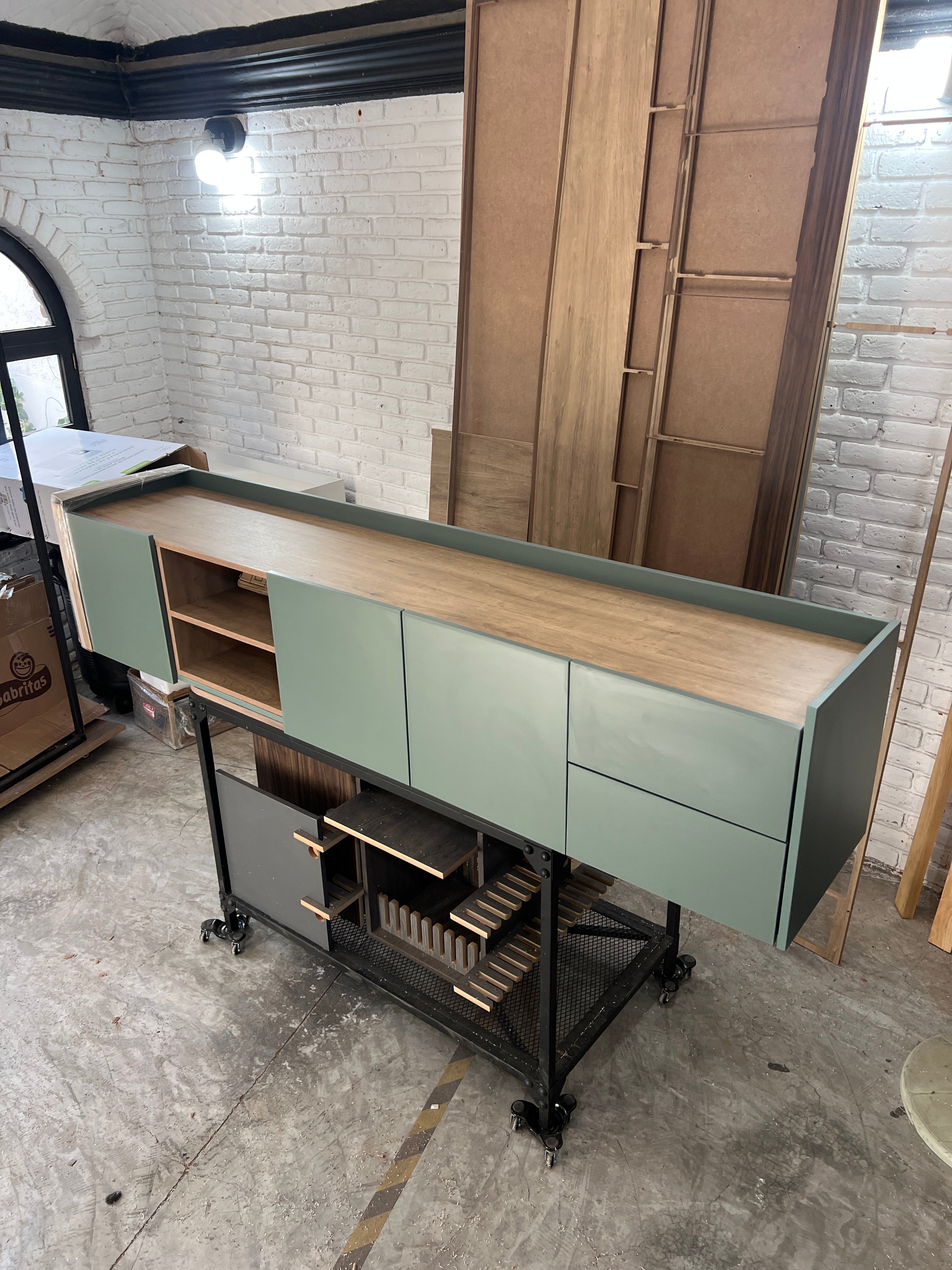 Mueble fabricado por USTUDIO
