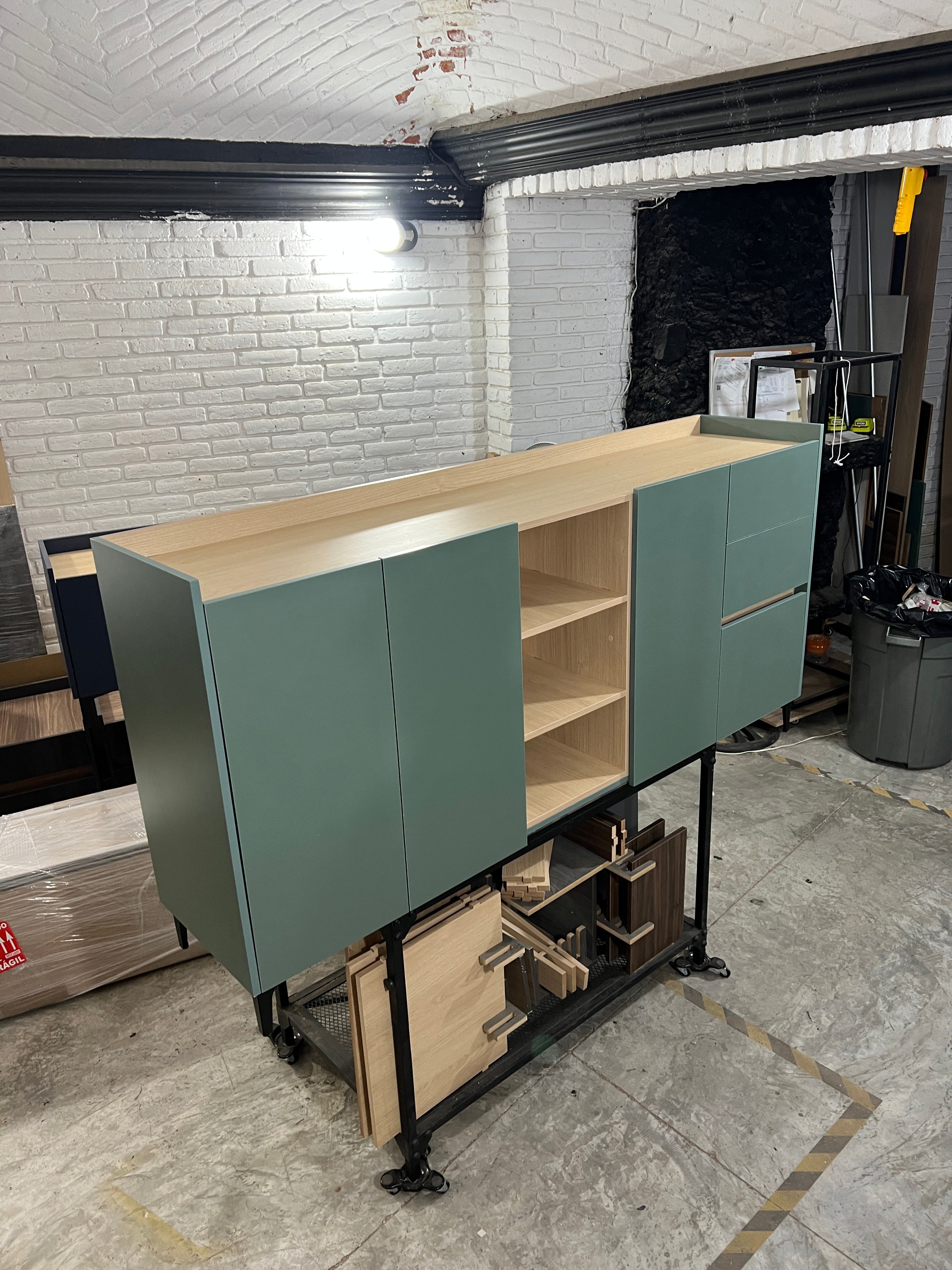 Mueble fabricado por USTUDIO