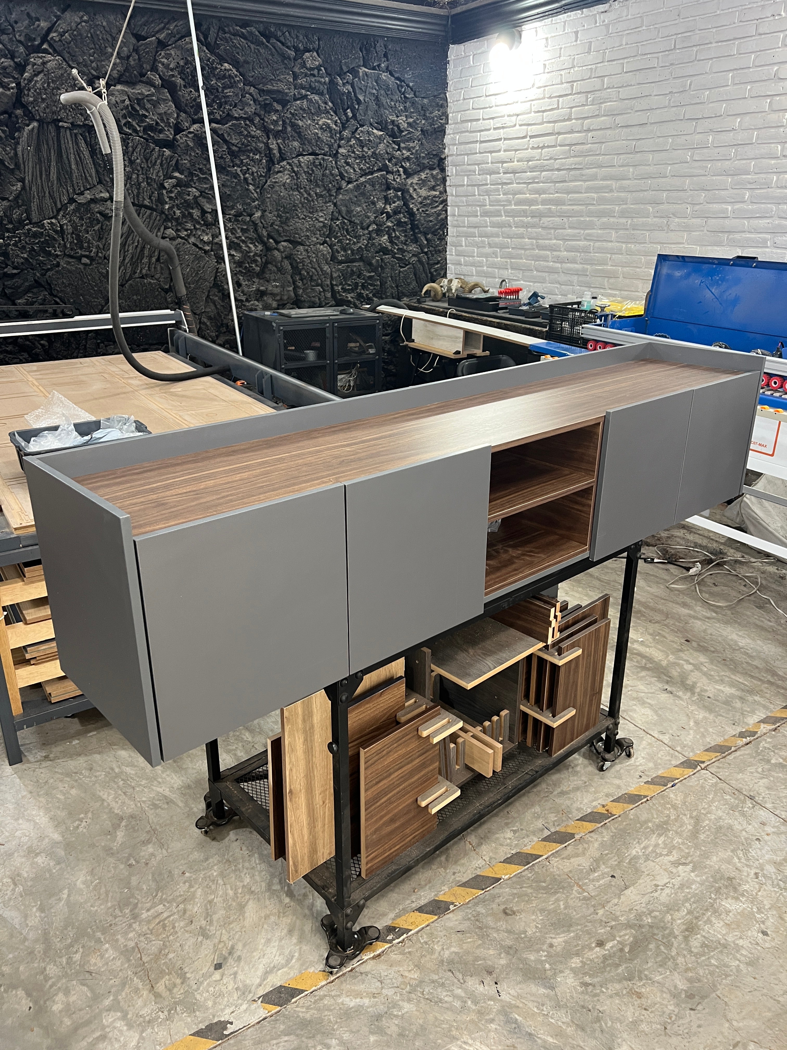 Mueble fabricado por USTUDIO