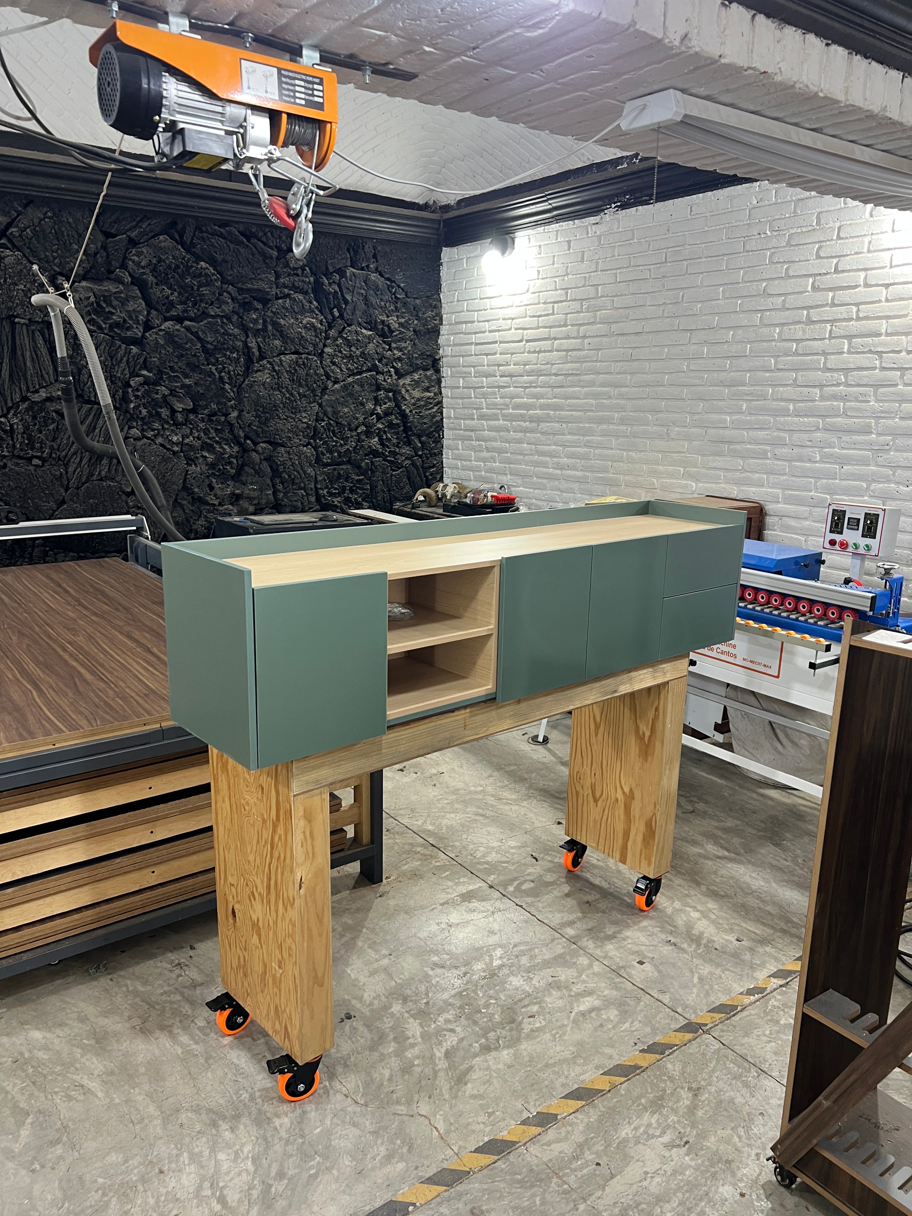 Mueble fabricado por USTUDIO