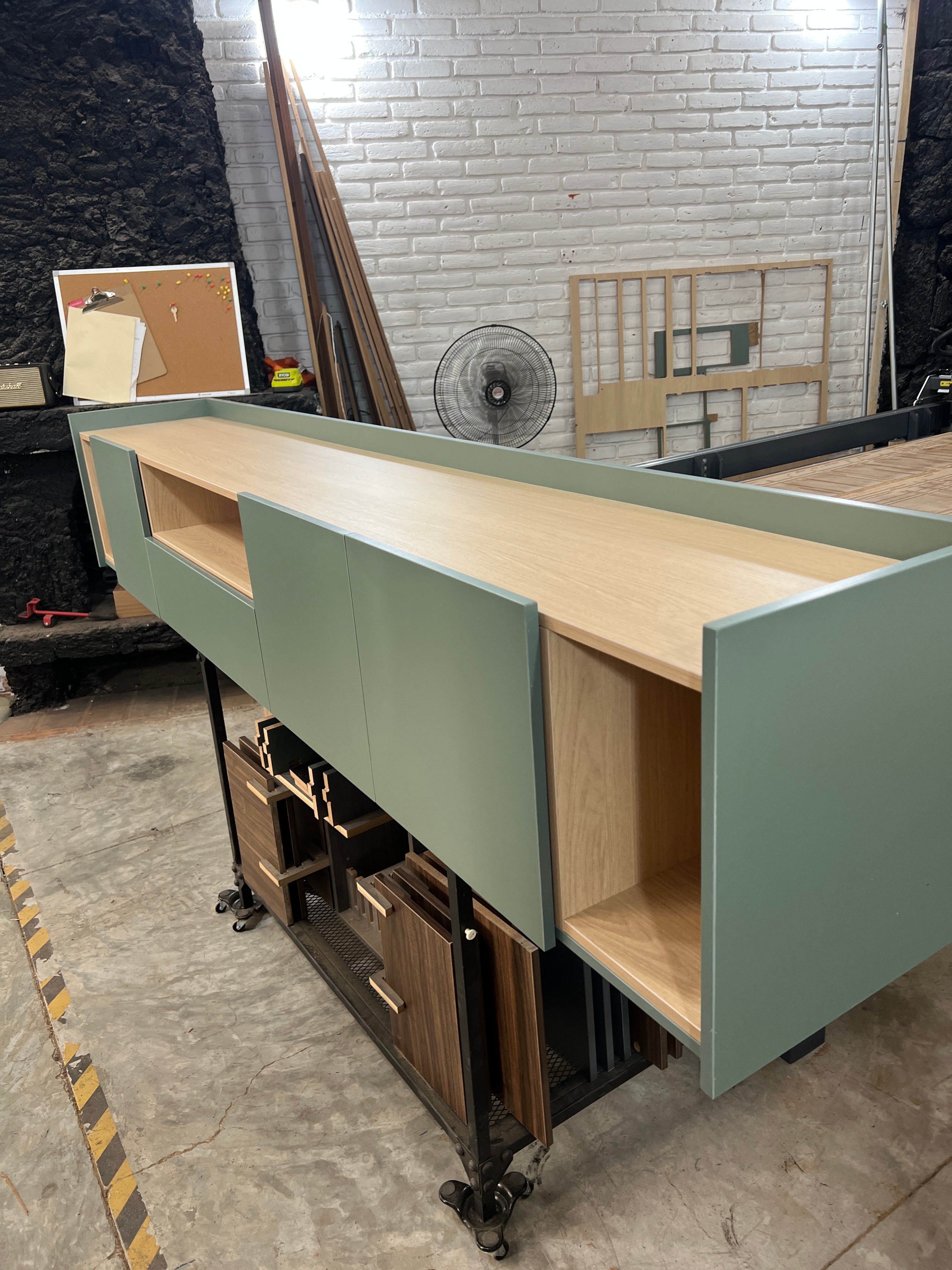 Mueble fabricado por USTUDIO