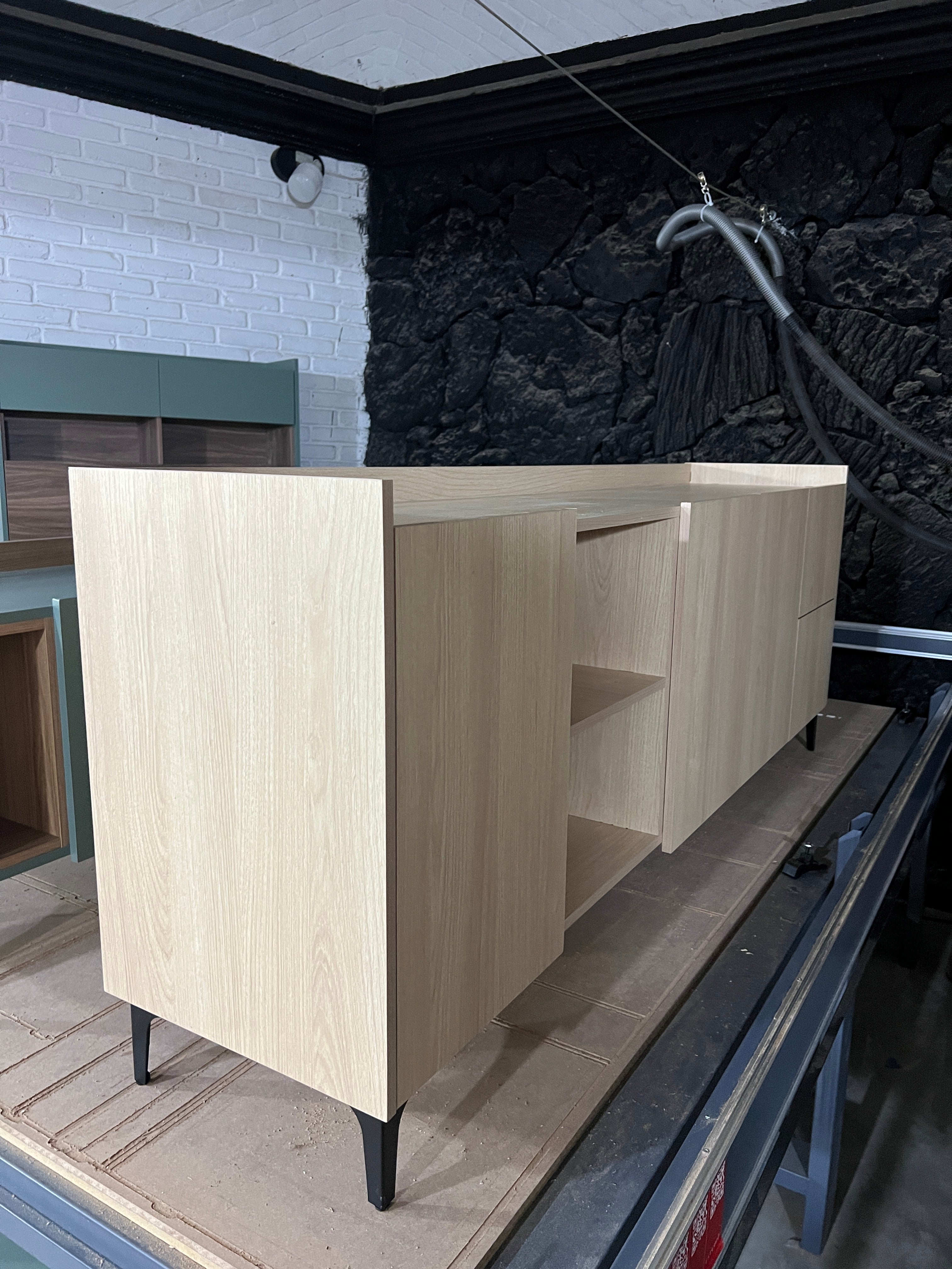Mueble fabricado por USTUDIO